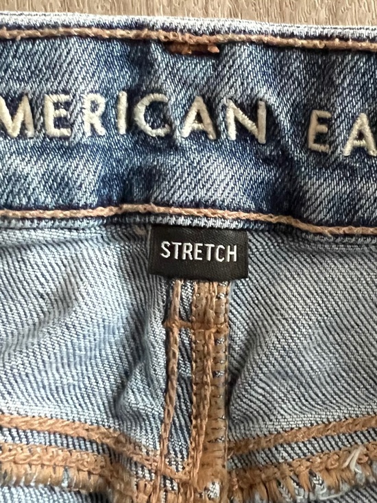 American Eagle Mom Shorts Denim (US 0, Women, Light Medium Blue) - Picture 3 of 5